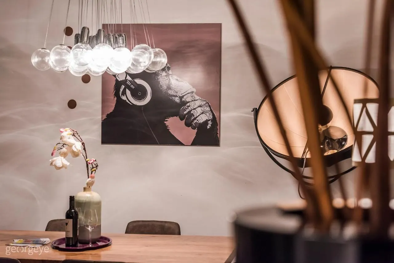 Rooftop Suite Borse By Ichbucheat Vienna 0*,