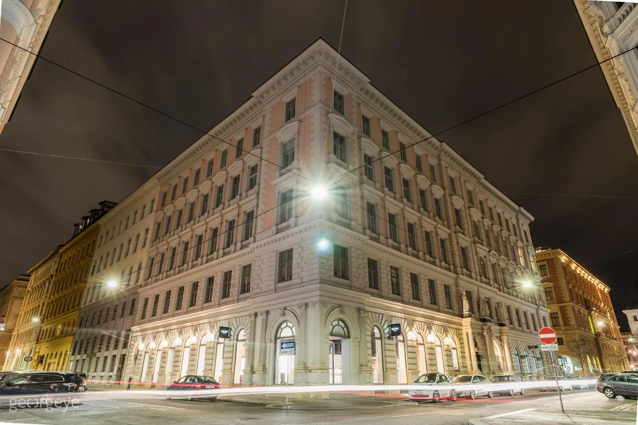 Apartment Rooftop Suite Borse By Ichbucheat Vienna Austria