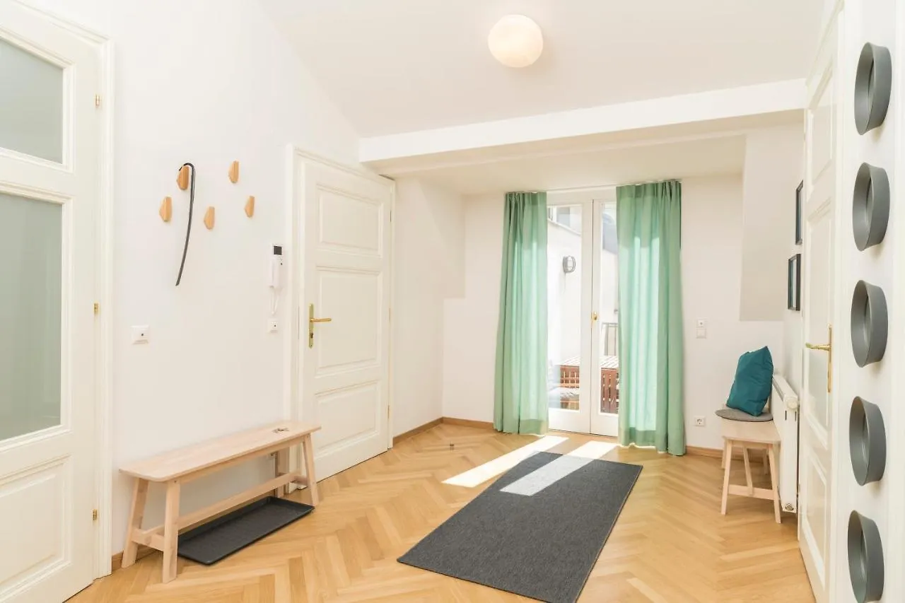 Rooftop Suite Borse By Ichbucheat Vienna Apartment