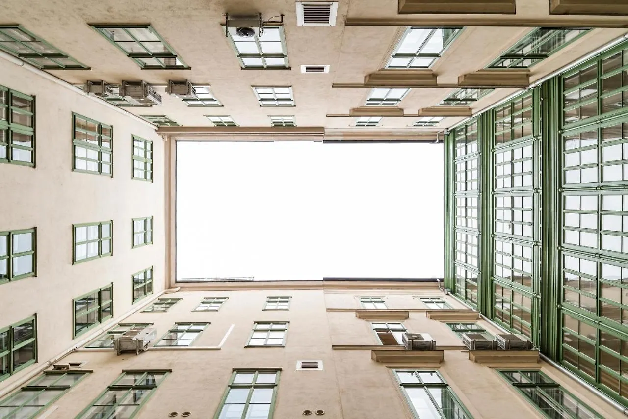 Apartment Rooftop Suite Borse By Ichbucheat Vienna Austria