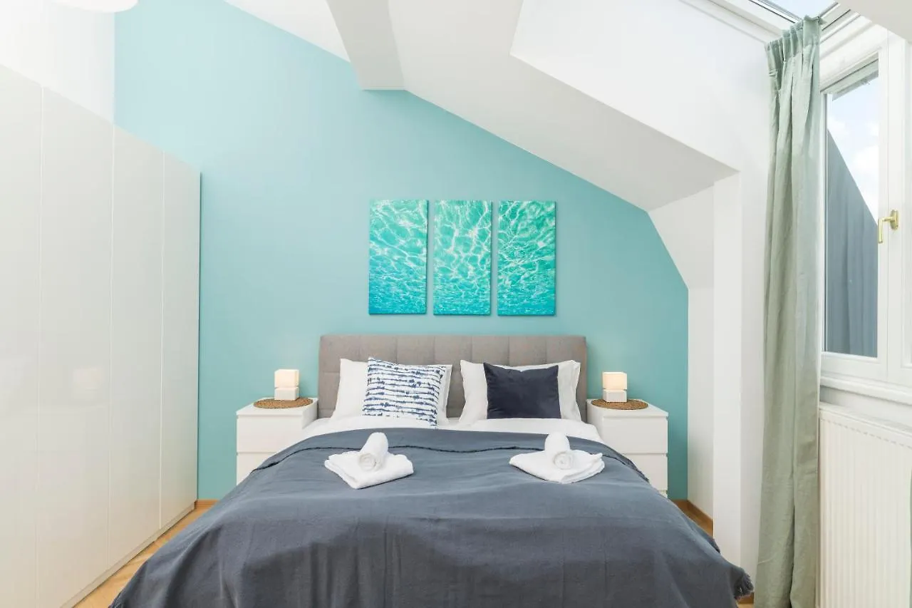 Rooftop Suite Börse by ichbucheAT Wien